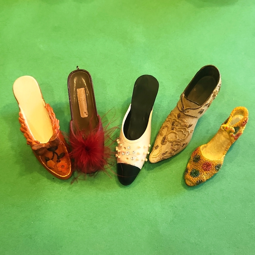 Tiny shoe Collectible (5)